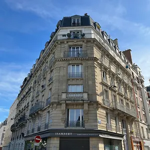 Beautiful With Balcony Appartement